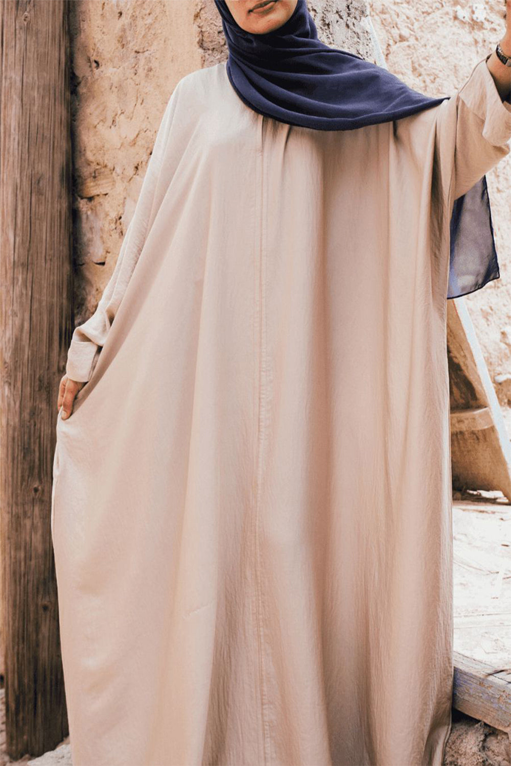 Abaya Amna