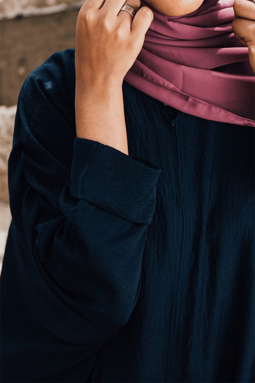 Abaya Amna