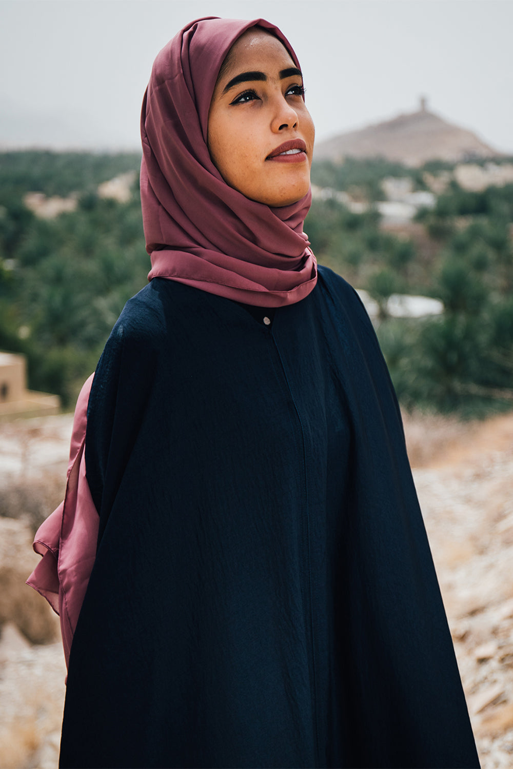 Abaya Amna
