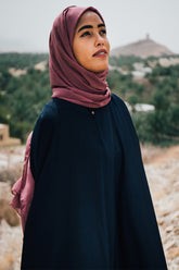Abaya Amna